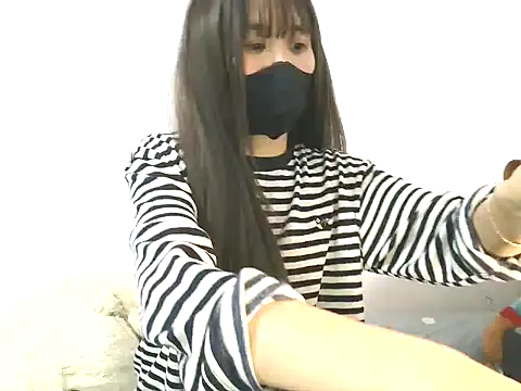 Snapshot of Dau_123 chatting on 03/15/26, 01:39 Dau 123 online show from 03/15/26, 01:39