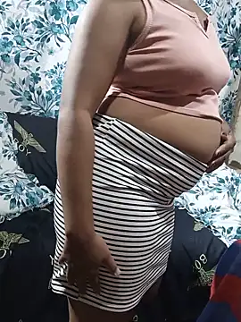 babyslbany online show from 06/06/26, 04:23
