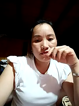 Snapshot of yu--yo chatting on 04/10/26, 11:59 yu--yo online show from 04/10/26, 11:59
