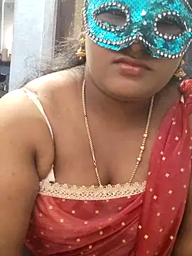 Snapshot of divyasree1431 chatting on 02/15/26, 05:59 divyasree1431 online show from 02/15/26, 05:59