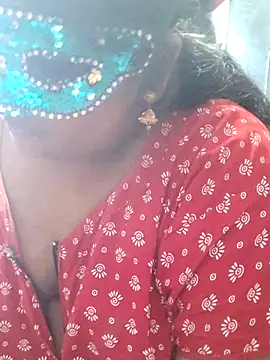 Snapshot of divyasree1431 chatting on 04/15/26, 09:05 divyasree1431 online show from 04/15/26, 09:05