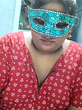 Snapshot of divyasree1431 chatting on 06/04/26, 04:13 divyasree1431 online show from 06/04/26, 04:13