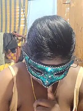 divyasree1431 online show from 07/26/26, 12:12
