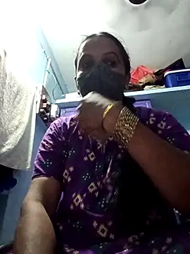 Snapshot of Kanmani69 chatting on 02/25/26, 05:33 Kanmani69 online show from 02/25/26, 05:33