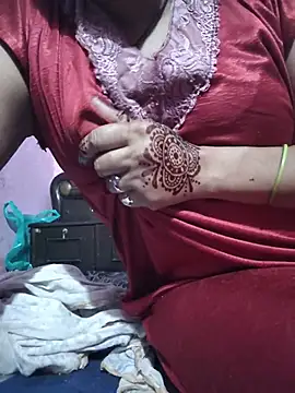 Nilam cute online show from 05/15/26, 06:48