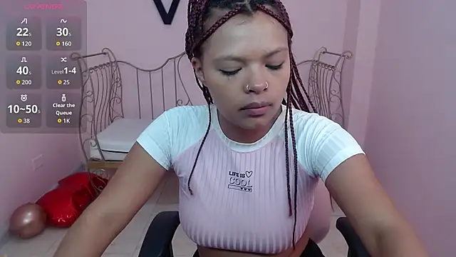Snapshot of Choloeadams_xxx chatting on 02/22/26, 12:58 Choloeadams xxx online show from 02/22/26, 12:58