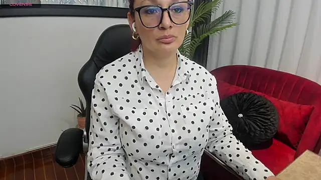 VictoriaPaker online show from 05/14/26, 12:23