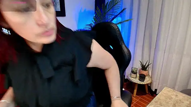 VictoriaPaker online show from 07/28/26, 10:54