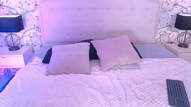 Venusandrea29 online show from 06/10/26, 02:16