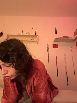 Snapshot of witchdub chatting on 03/27/26, 12:38 witchdub online show from 03/27/26, 12:38