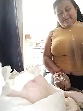 SexyandnaughtyLatinos online show from 06/04/26, 03:18