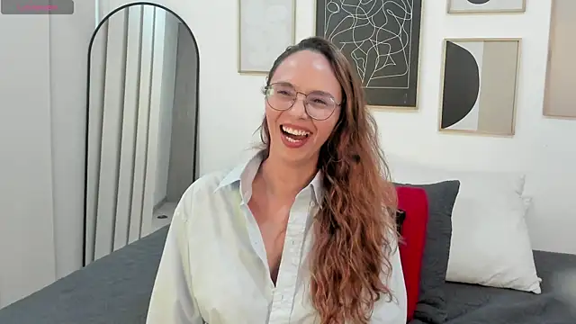 Julianneharris online show from 07/11/26, 03:04