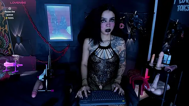 Snapshot of Electra_Darkk chatting on 05/09/26, 05:07 Electra Darkk online show from 05/09/26, 05:07