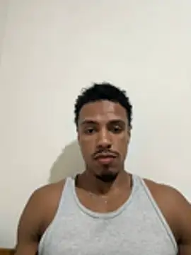 Snapshot of LorenzoBlack27 chatting on 05/22/26, 11:54 LorenzoBlack27 online show from 05/22/26, 11:54