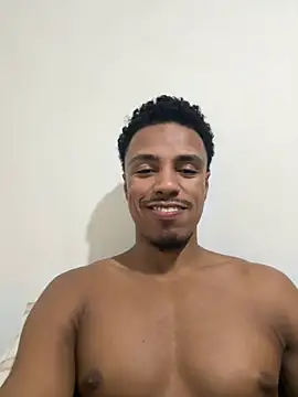 Snapshot of LorenzoBlack27 chatting on 06/06/26, 03:22 LorenzoBlack27 online show from 06/06/26, 03:22