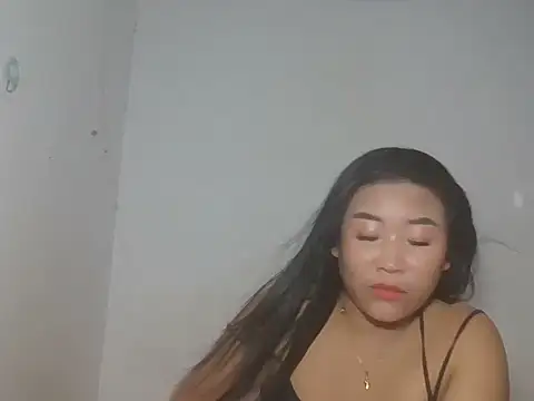 Zyeiii online show from 06/12/26, 06:29