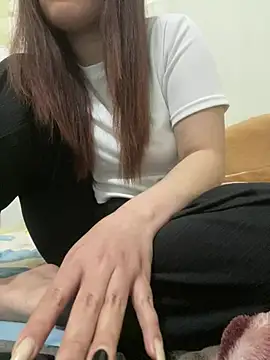 Snapshot of -Mimiu- chatting on 02/14/26, 01:52 -Mimiu- online show from 02/14/26, 01:52