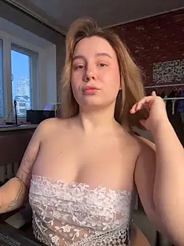 Snapshot of AnnaSeint chatting on 02/18/26, 01:40 AnnaSeint online show from 02/18/26, 01:40