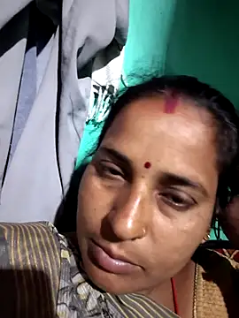 Snapshot of Reena_lodha chatting on 03/30/26, 10:55 Reena lodha online show from 03/30/26, 10:55