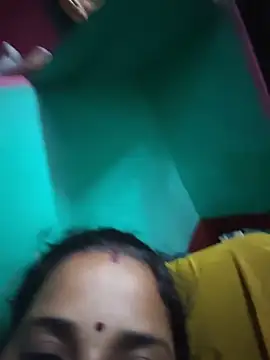 Snapshot of Reena_lodha chatting on 05/20/26, 03:18 Reena lodha online show from 05/20/26, 03:18
