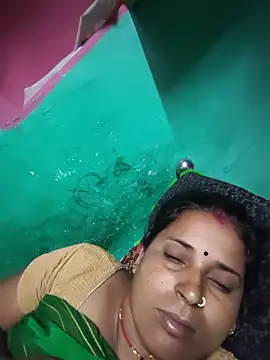 Snapshot of Reena_lodha chatting on 05/24/26, 10:48 Reena lodha online show from 05/24/26, 10:48