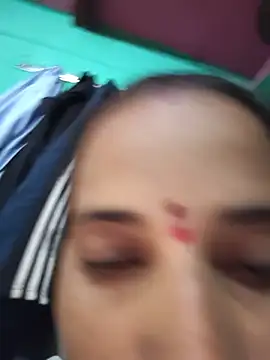 Snapshot of Reena_lodha chatting on 06/06/26, 07:02 Reena lodha online show from 06/06/26, 07:02