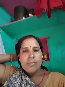 Snapshot of Reena_lodha chatting on 06/11/26, 07:17 Reena lodha online show from 06/11/26, 07:17