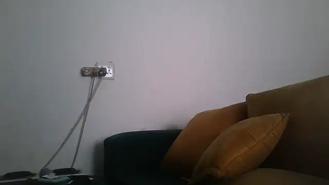 Snapshot of Winterslender chatting on 04/18/26, 08:29 Winterslender online show from 04/18/26, 08:29
