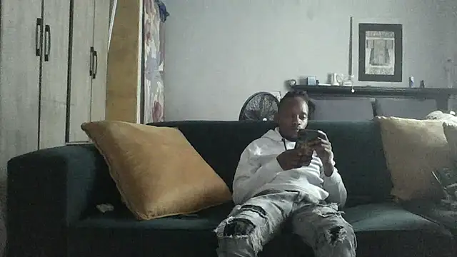 Snapshot of Winterslender chatting on 06/06/26, 02:22 Winterslender online show from 06/06/26, 02:22