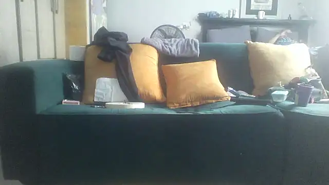 Snapshot of Winterslender chatting on 06/09/26, 09:10 Winterslender online show from 06/09/26, 09:10