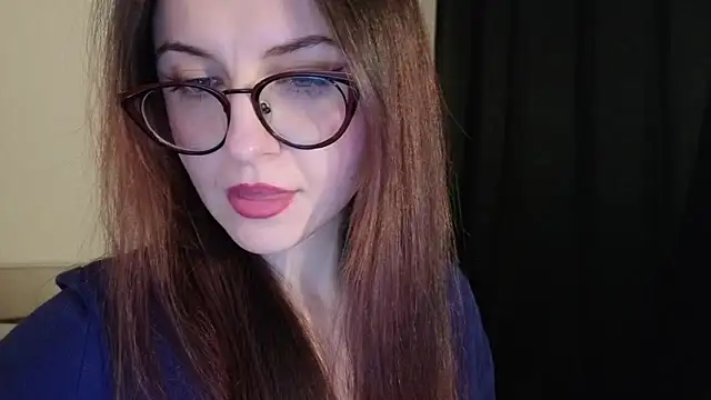 Snapshot of Satin_Sin chatting on 02/20/26, 09:26 Satin Sin online show from 02/20/26, 09:26