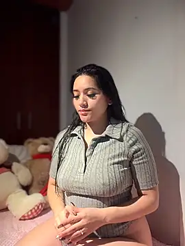 Veronica Wins  online show from 06/09/26, 11:55