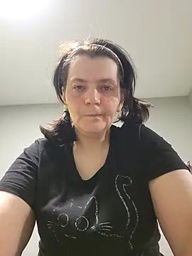 Snapshot of roksa2026 chatting on 03/17/26, 07:17 roksa2026 online show from 03/17/26, 07:17