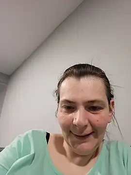 Snapshot of roksa2026 chatting on 03/30/26, 03:24 roksa2026 online show from 03/30/26, 03:24