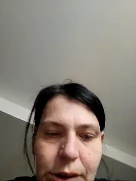 Snapshot of roksa2026 chatting on 04/09/26, 07:36 roksa2026 online show from 04/09/26, 07:36