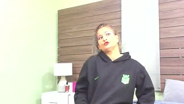 Snapshot of Hadde_multisquirt chatting on 02/12/26, 11:49 Hadde multisquirt online show from 02/12/26, 11:49