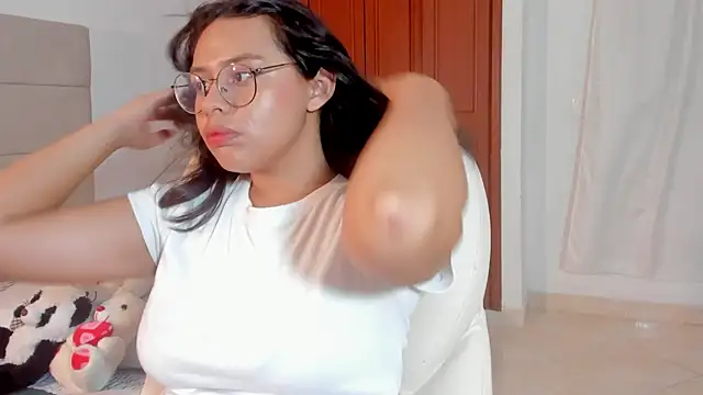 Snapshot of rosse_taylorx1 chatting on 01/16/26, 11:47 rosse taylorx1 online show from 01/16/26, 11:47