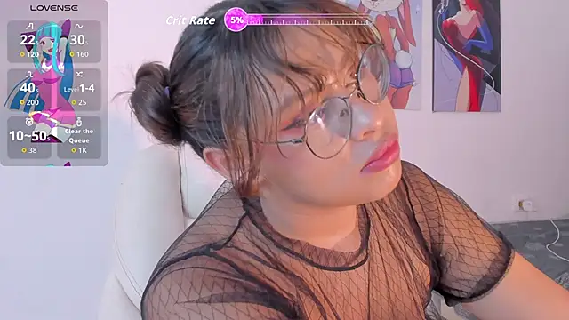 Snapshot of rosse_taylorx1 chatting on 04/21/26, 06:44 rosse taylorx1 online show from 04/21/26, 06:44