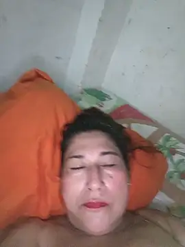 Snapshot of PatriciaGrajales chatting on 02/28/26, 05:36 PatriciaGrajales online show from 02/28/26, 05:36