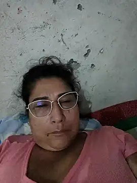 Snapshot of PatriciaGrajales chatting on 04/15/26, 03:35 PatriciaGrajales online show from 04/15/26, 03:35