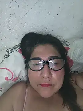 Snapshot of PatriciaGrajales chatting on 04/26/26, 02:42 PatriciaGrajales online show from 04/26/26, 02:42