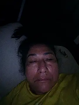 Snapshot of PatriciaGrajales chatting on 05/23/26, 01:26 PatriciaGrajales online show from 05/23/26, 01:26