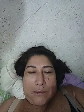 Snapshot of PatriciaGrajales chatting on 06/09/26, 01:23 PatriciaGrajales online show from 06/09/26, 01:23