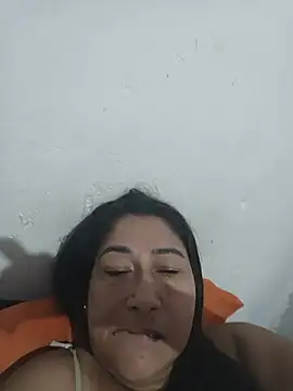 PatriciaGrajales online show from 06/27/26, 04:34