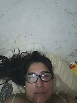 PatriciaGrajales online show from 06/28/26, 03:51