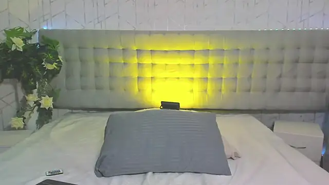 Snapshot of AlexiiaBrown chatting on 03/15/26, 11:11 AlexiiaBrown online show from 03/15/26, 11:11