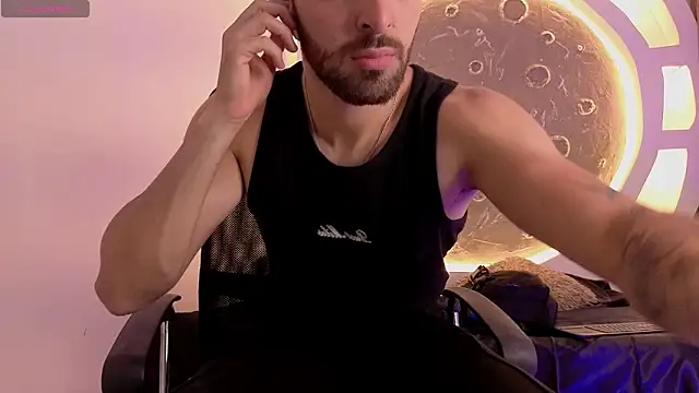 Snapshot of Apolo_lux1 chatting on 05/24/26, 08:36 Apolo lux1 online show from 05/24/26, 08:36
