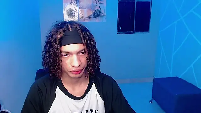 Axel fox77 online show from 07/19/26, 12:14