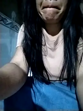 Snapshot of Ginny_2x chatting on 04/01/26, 10:07 Ginny 2x online show from 04/01/26, 10:07