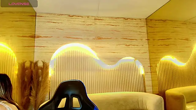 Snapshot of katalina_r_ chatting on 06/11/26, 08:07 katalina r online show from 06/11/26, 08:07